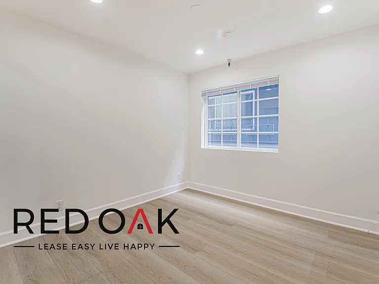 317 S Hamel Rd #B — Photo 23