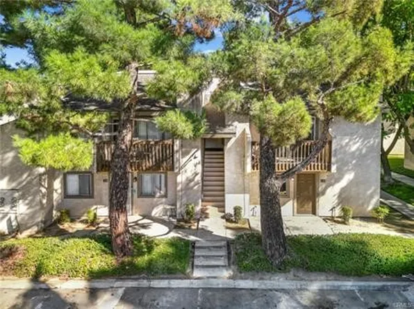 1251 S Meadow Ln APT 134, Colton, CA 92324