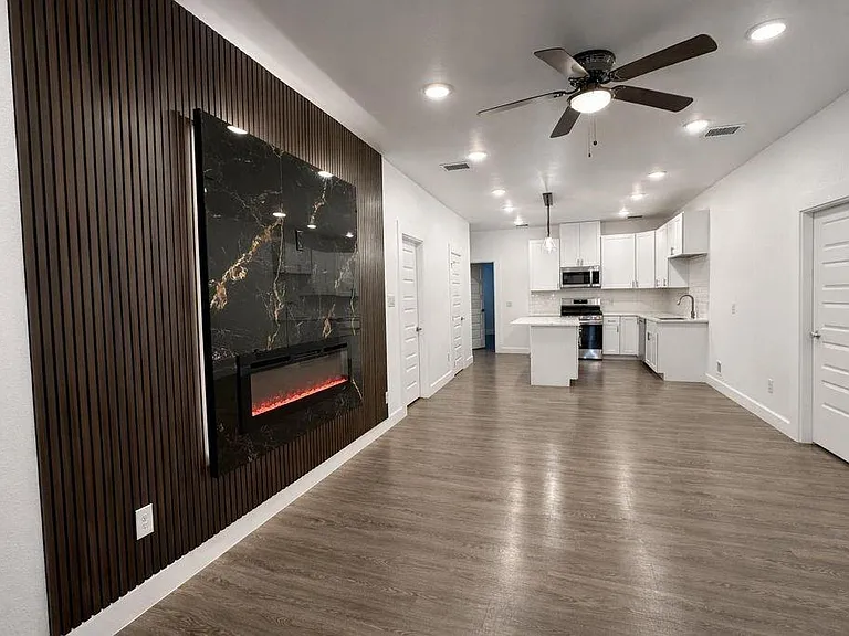 8141 Jeffery St #A — Photo 3
