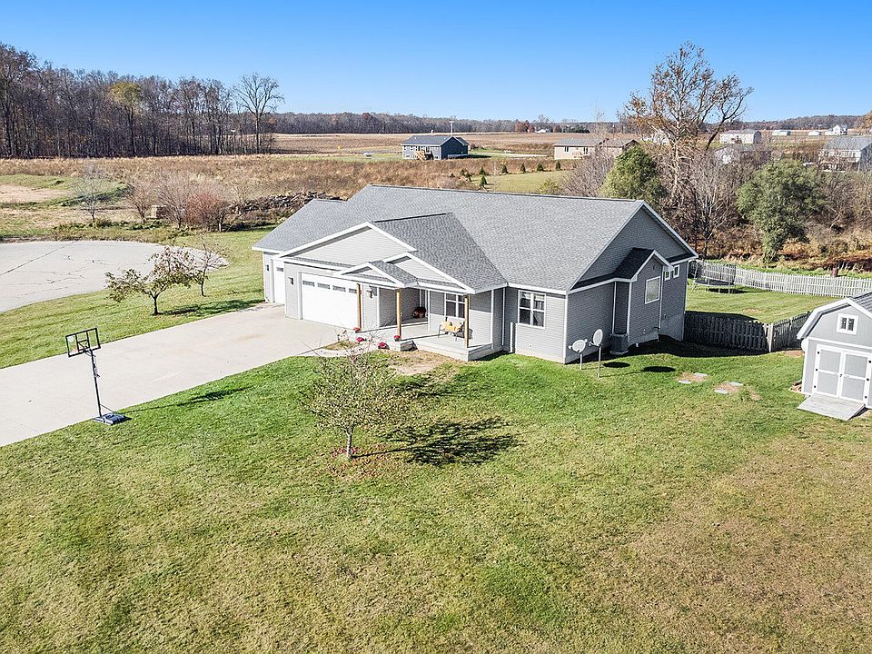 1st image of 12043 Beauterra Ln