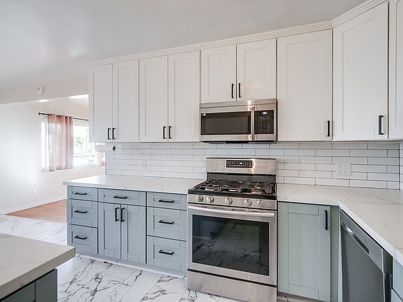 5th image of 4212 36th St