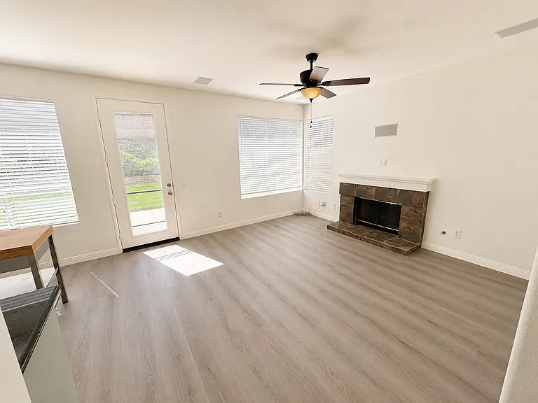 5178 Corte Vistora — Photo 7