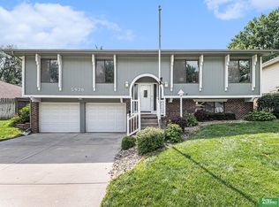 5936 S 149th St, Omaha, NE 68137