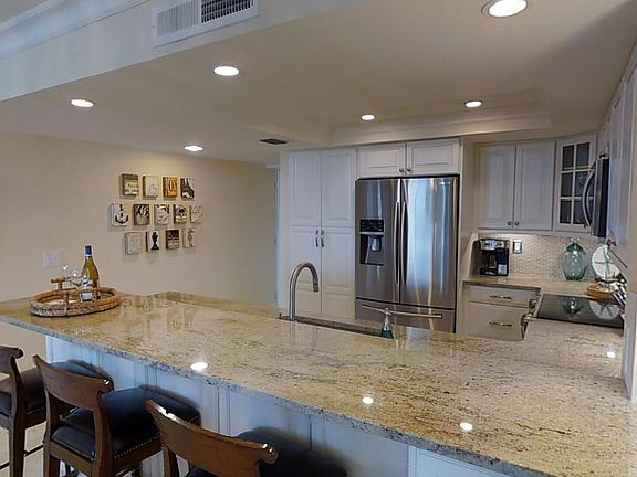 2nd image of 17170 Harbour Point Dr APT 136
