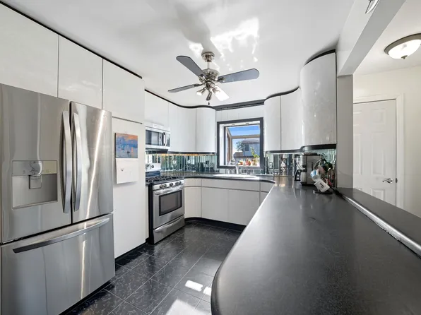 275 Hurlbert Street image 1 of 20