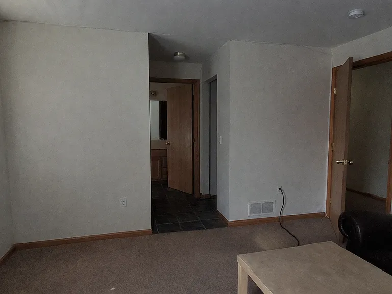 1300 Broadway St — Photo 4