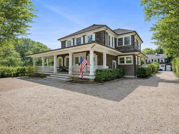 263 Little Plains Rd, Southampton, NY 11968