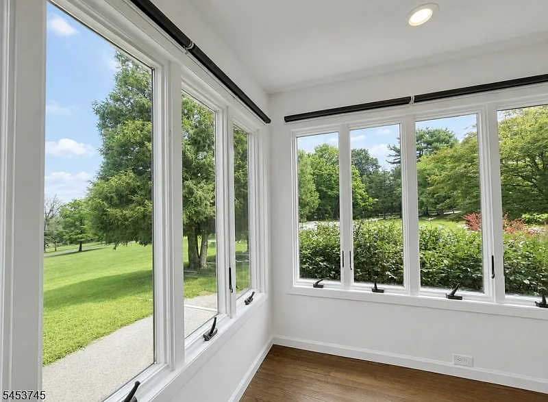 3 bed, 2.0 bath, $3,500 — Photo 4