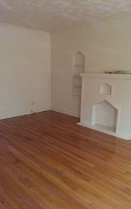 3rd image of 8146 S Saginaw Ave