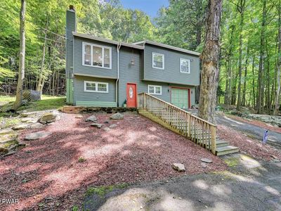1631 Ridgeview Dr, Lake Ariel, PA, 18436
