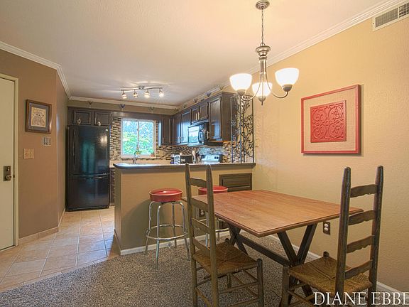 2nd image of 3336 Devonwood Hls NE