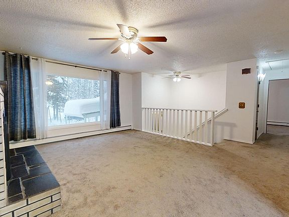 4th image of 4061 Mallard Way