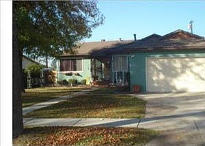 1st image of 3908 Conejo Dr
