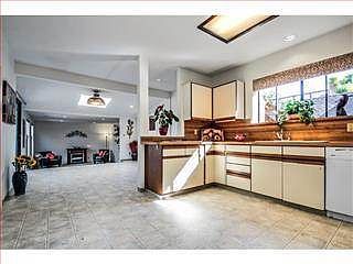 5th image of 250 8th Ave