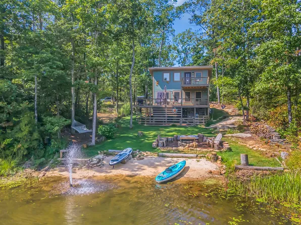 85 Hemlock Cv, Tracy City, TN 37387