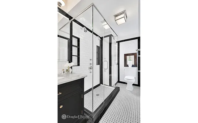 Sold by Douglas Elliman | media 16