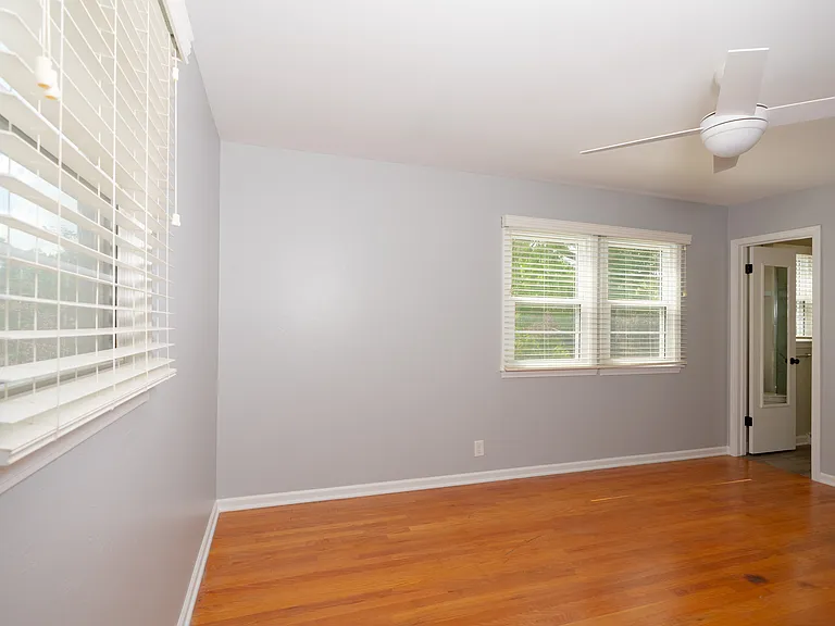 9300 Outlook Dr — Photo 10