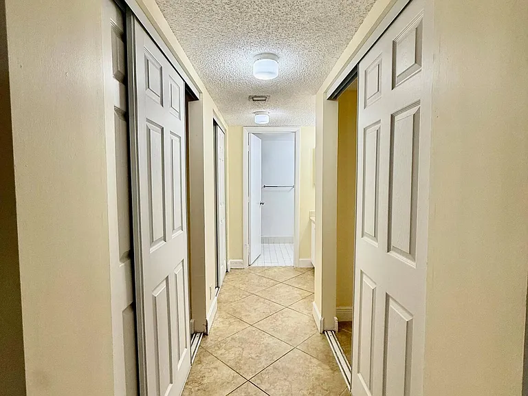9777 Westview Dr #1113 — Photo 13