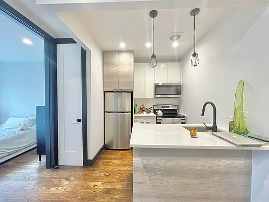 Rented by Doorway NYC, LLC | media 10