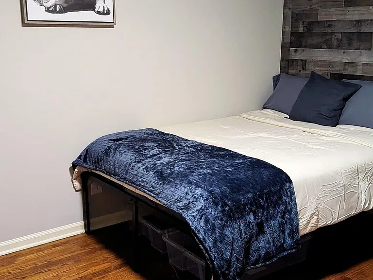 Room 1