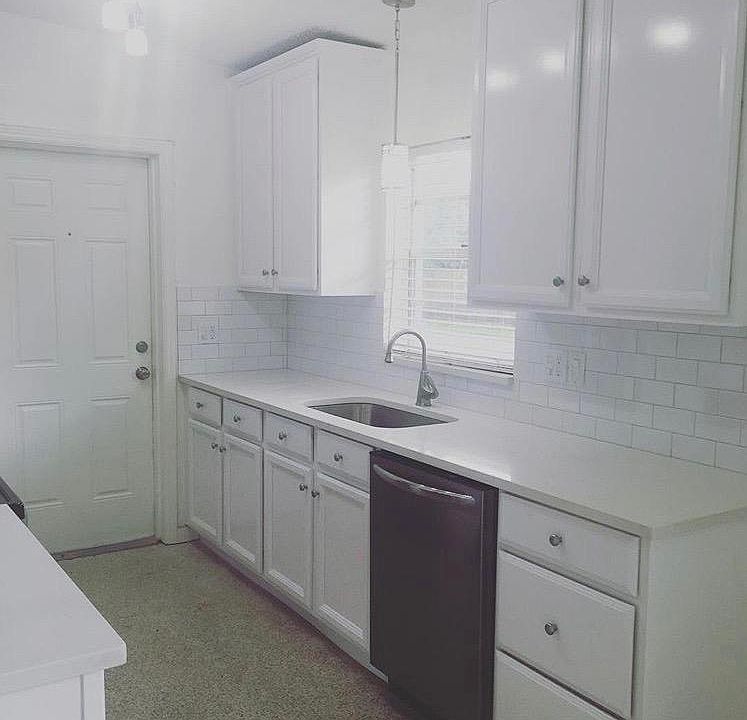 2nd image of 1 W Steele St