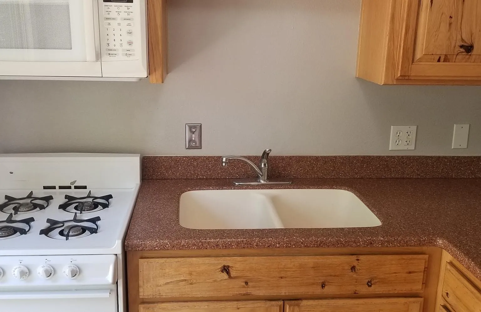33807 Green Valley Lake Rd — Photo 4