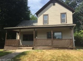 664 Garfield St, Akron, OH 44310