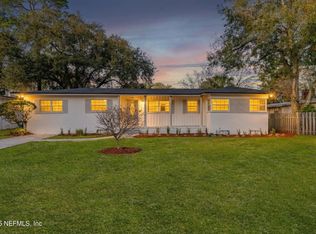 3759 VIA DE LA REINA, Jacksonville, FL 32217