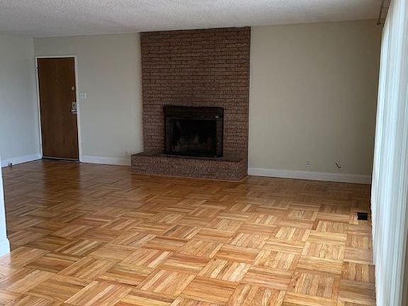2nd image of 265 Belhaven Ave