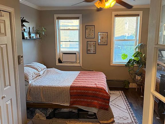 5th image of 596 Union Ave APT 3R