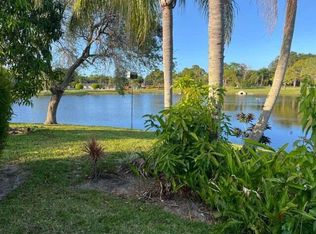 6046 SE Grand Cay Ct, Stuart, FL 34997