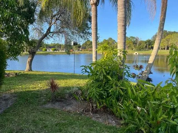 6046 SE Grand Cay Court, Stuart, FL 34997
