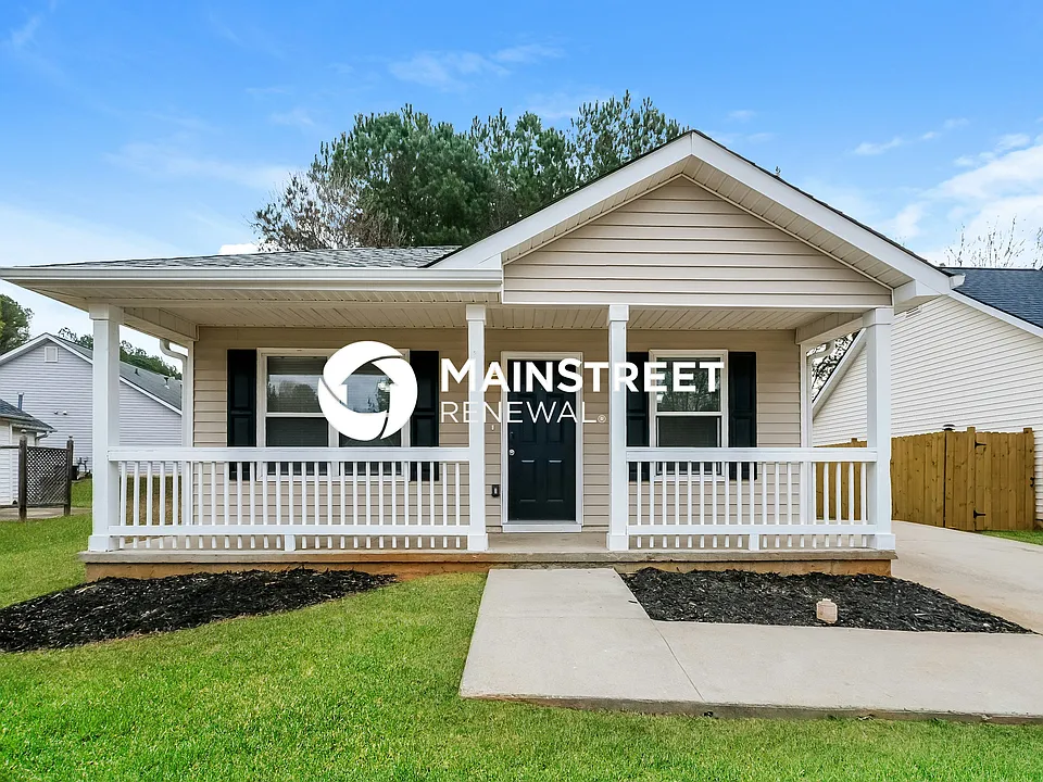 838 Tramore Dr