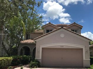 1058 Tupelo Way, Fort Lauderdale, FL 33327