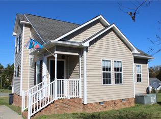 707 Bob Baxter Dr, Elon, NC 27244