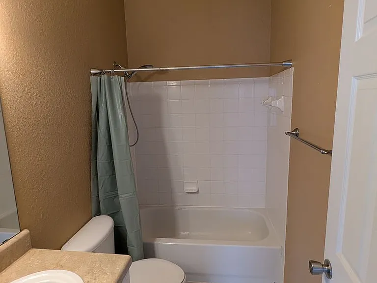 4872 NW 42nd Rd #103 — Photo 26