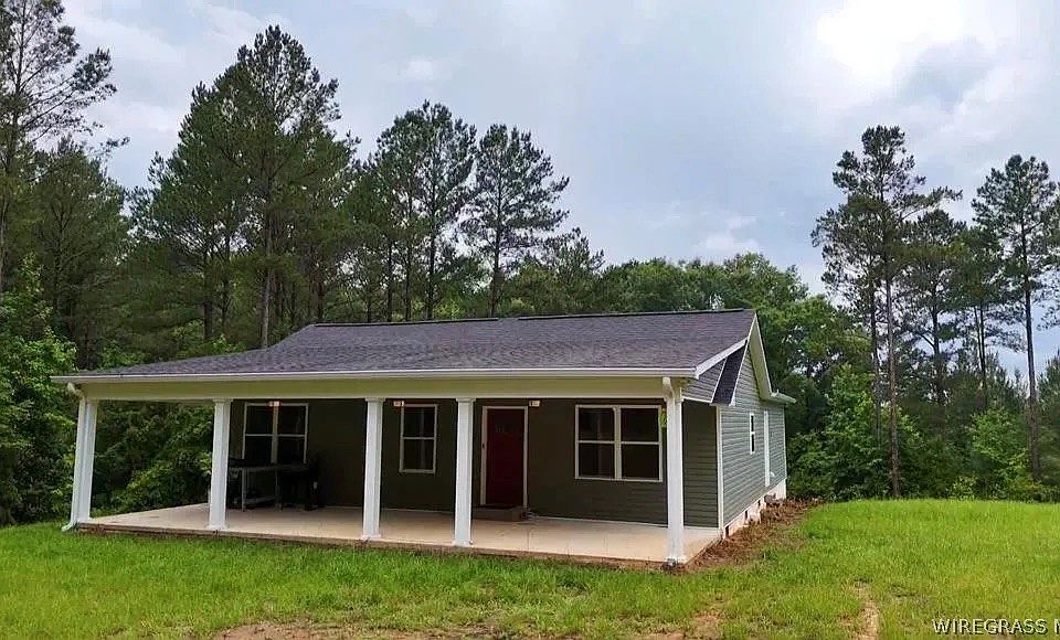 1st image of 368 River Rd