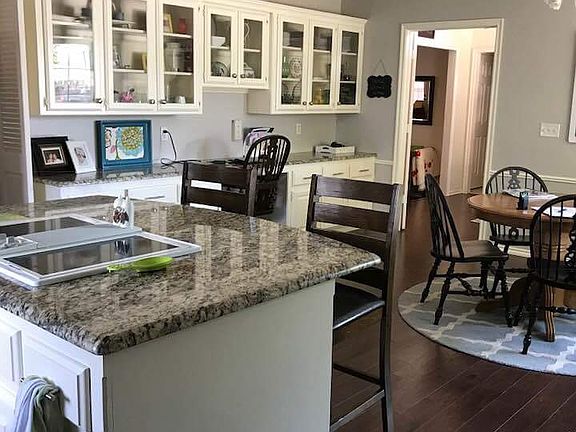 2nd image of 4104 Cantle Cir