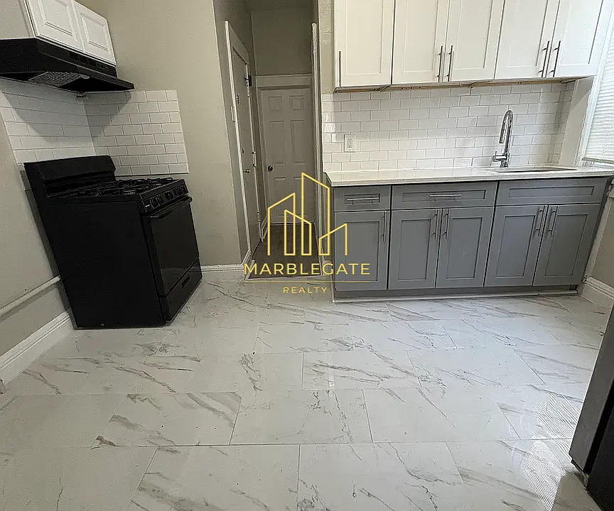 35-37 Hanford St #11R