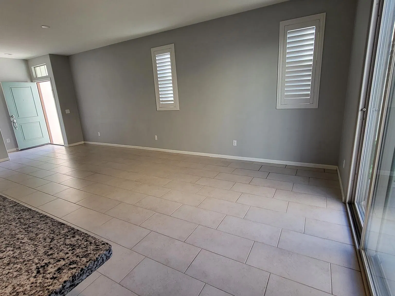 3 bed, 1611 sqft, $2,950 — Photo 4