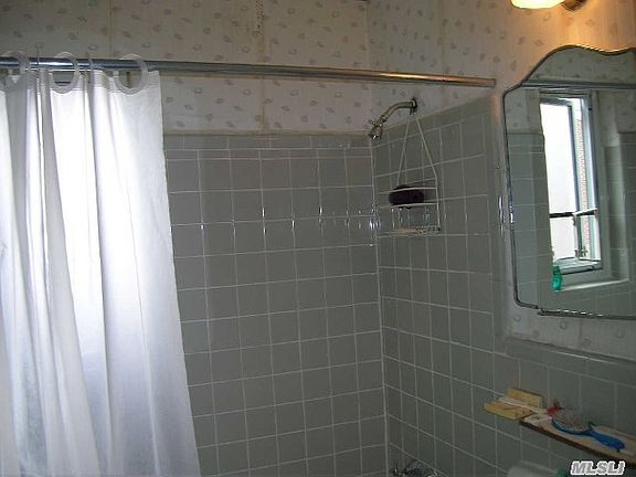 2nd image of 22922 Hillside Ave