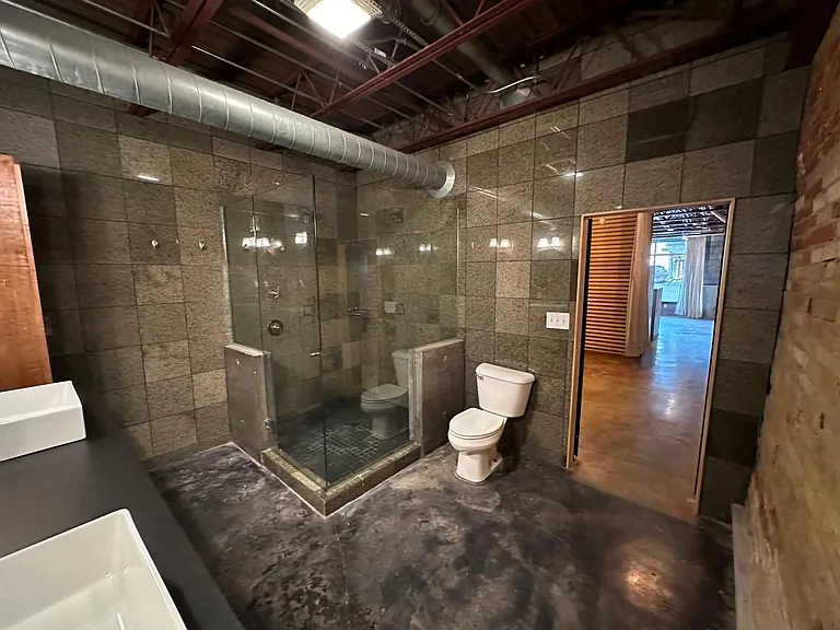 1221 Turner St #C — Photo 7