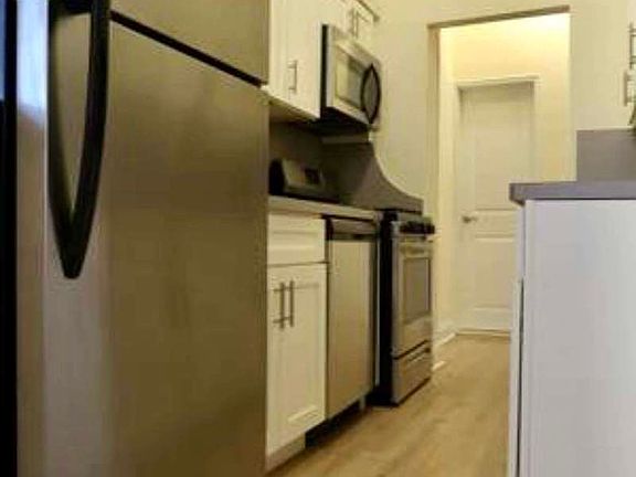 3rd image of 1429 Shore Pkwy APT 1G