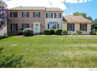 1725 Crownwood St, Allentown, PA 18103