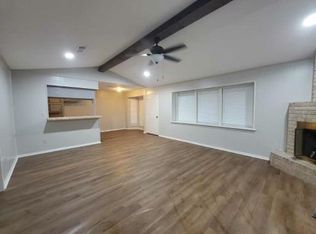 2605 Pine Shadows Dr, Huntsville, TX 77320