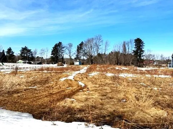 30 Curtis Farm Road, Buxton, ME 04093