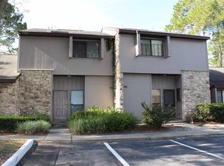 3725 NW 54th Ln, Gainesville, FL 32653