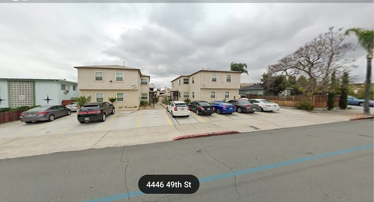College / Talmadge Area Townhouse — Photo 1