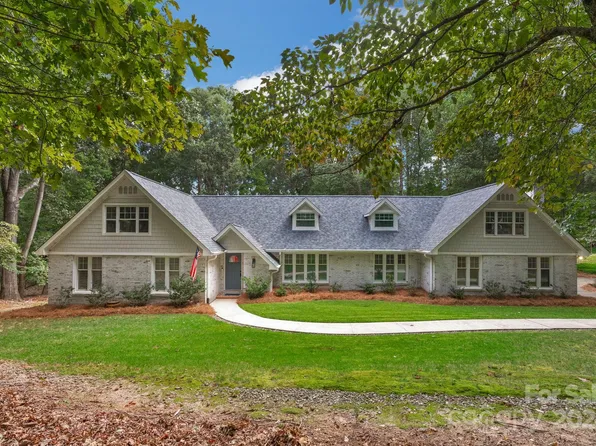 2700 High Ridge Rd, Charlotte, NC 28270