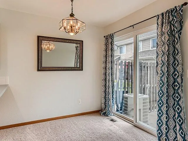 1637 Westbridge Dr #L4 — Photo 8